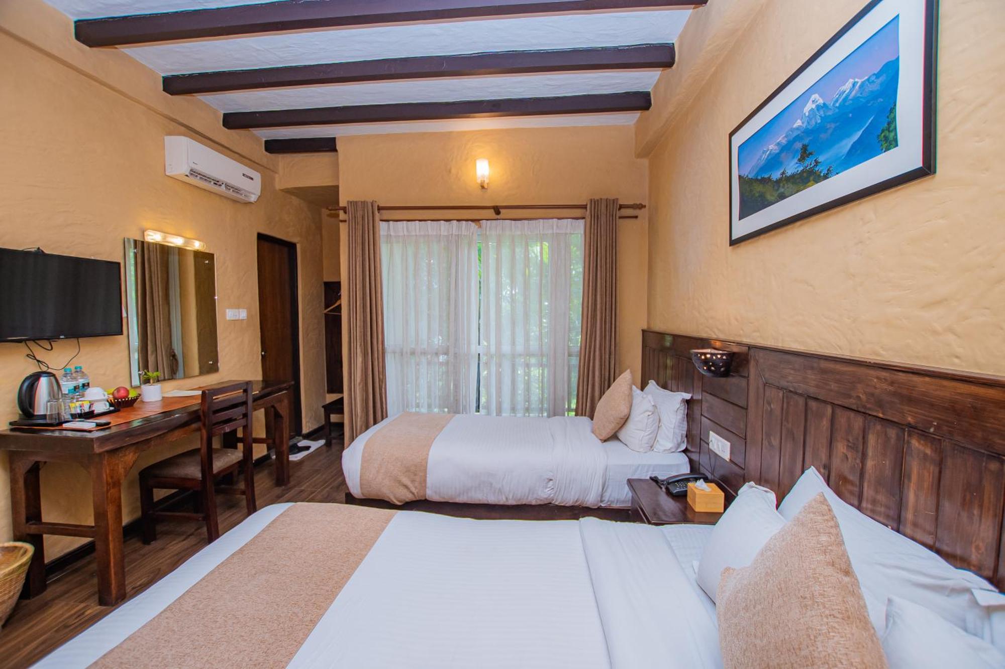 Pokhara Boutique Hotel Esterno foto
